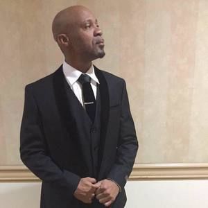 Meet your Posher, Henry